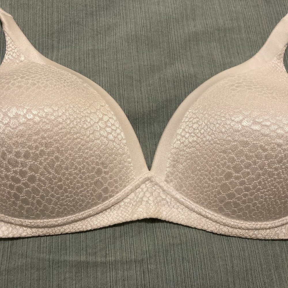 Warner's Wire-Free Lift Bra - Women's Size  36A WHITE